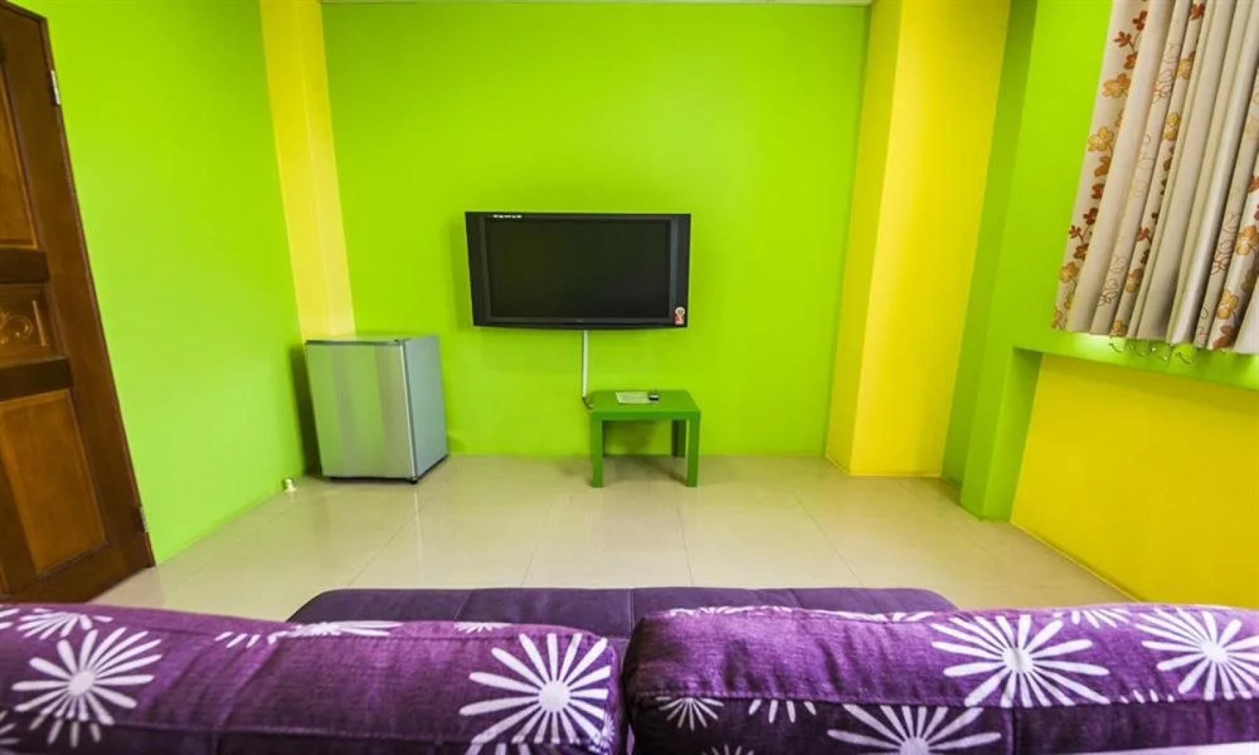 Hualien Train Station Backpackers Hostel