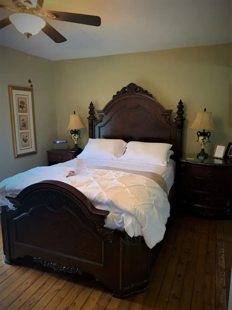 The Red Coat Bed & Breakfast