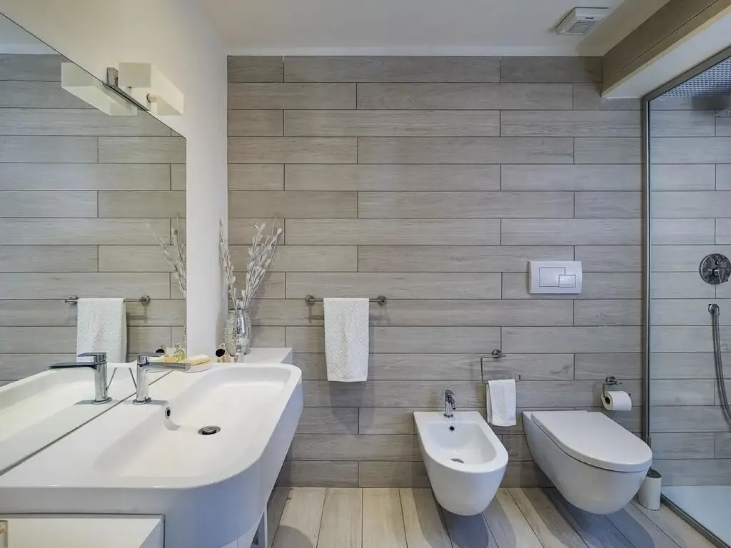 Isola Bella Infinity Suites