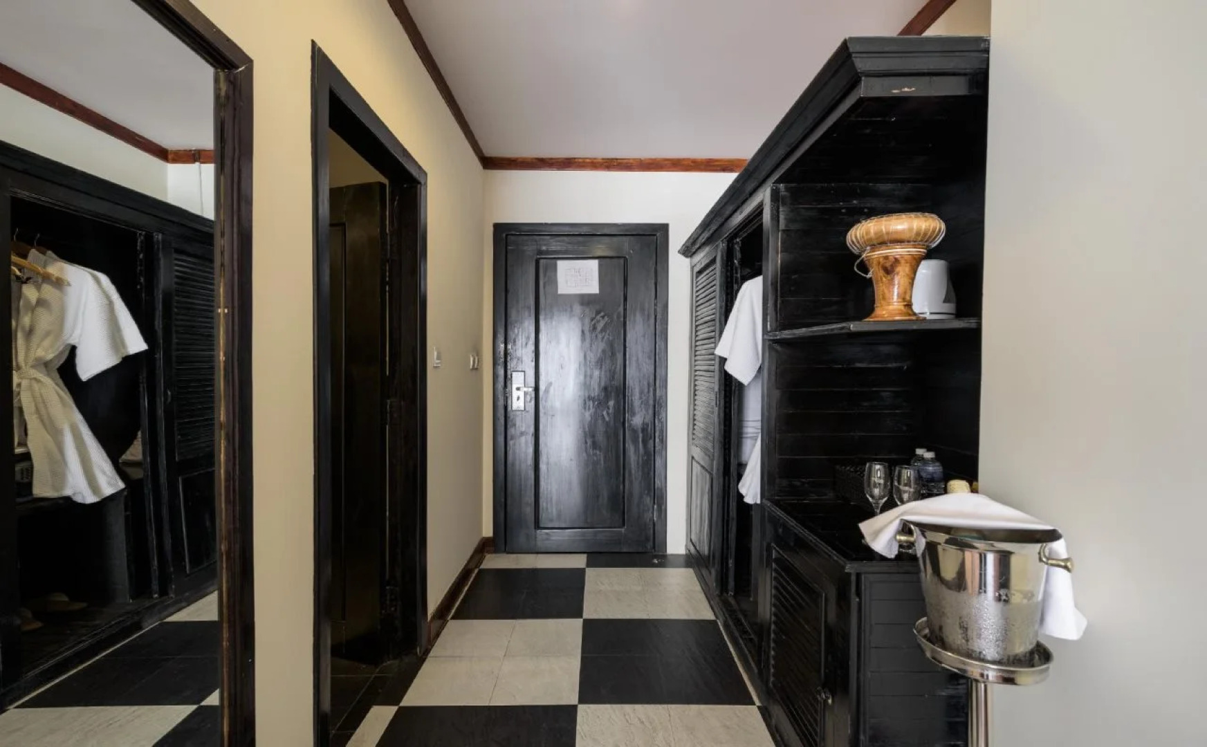 The Mekong Dragon Boutique Hotel