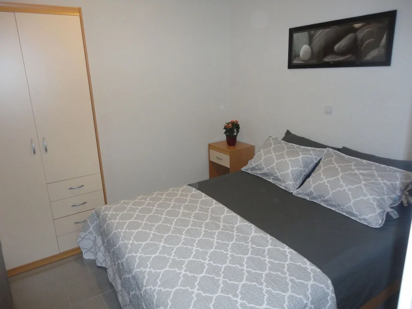 Adorable Apartment With Terrace & Beautiful Sea View Near the Sea Bay