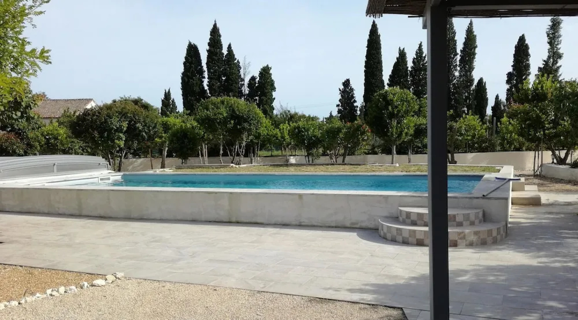 House With 3 Bedrooms in Maillane, With Pool Access, Enclosed Garden a