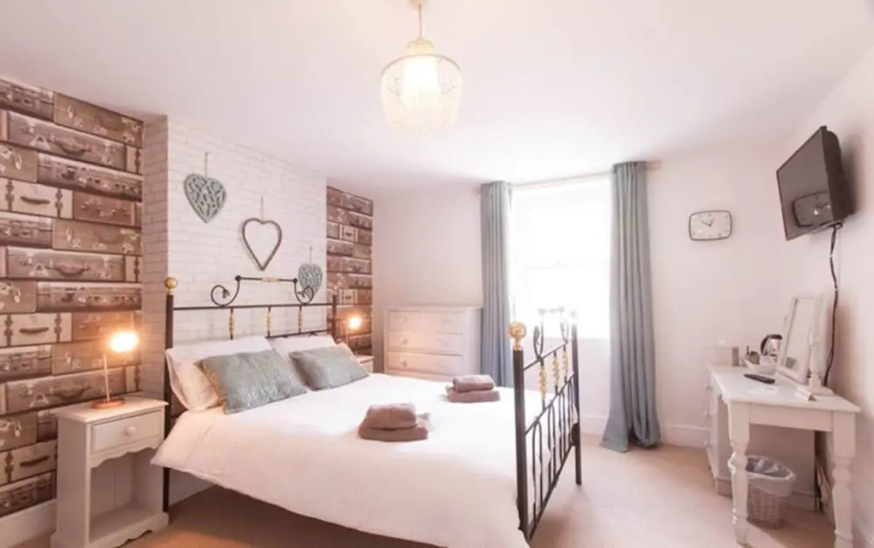 The Old Millhouse Inn