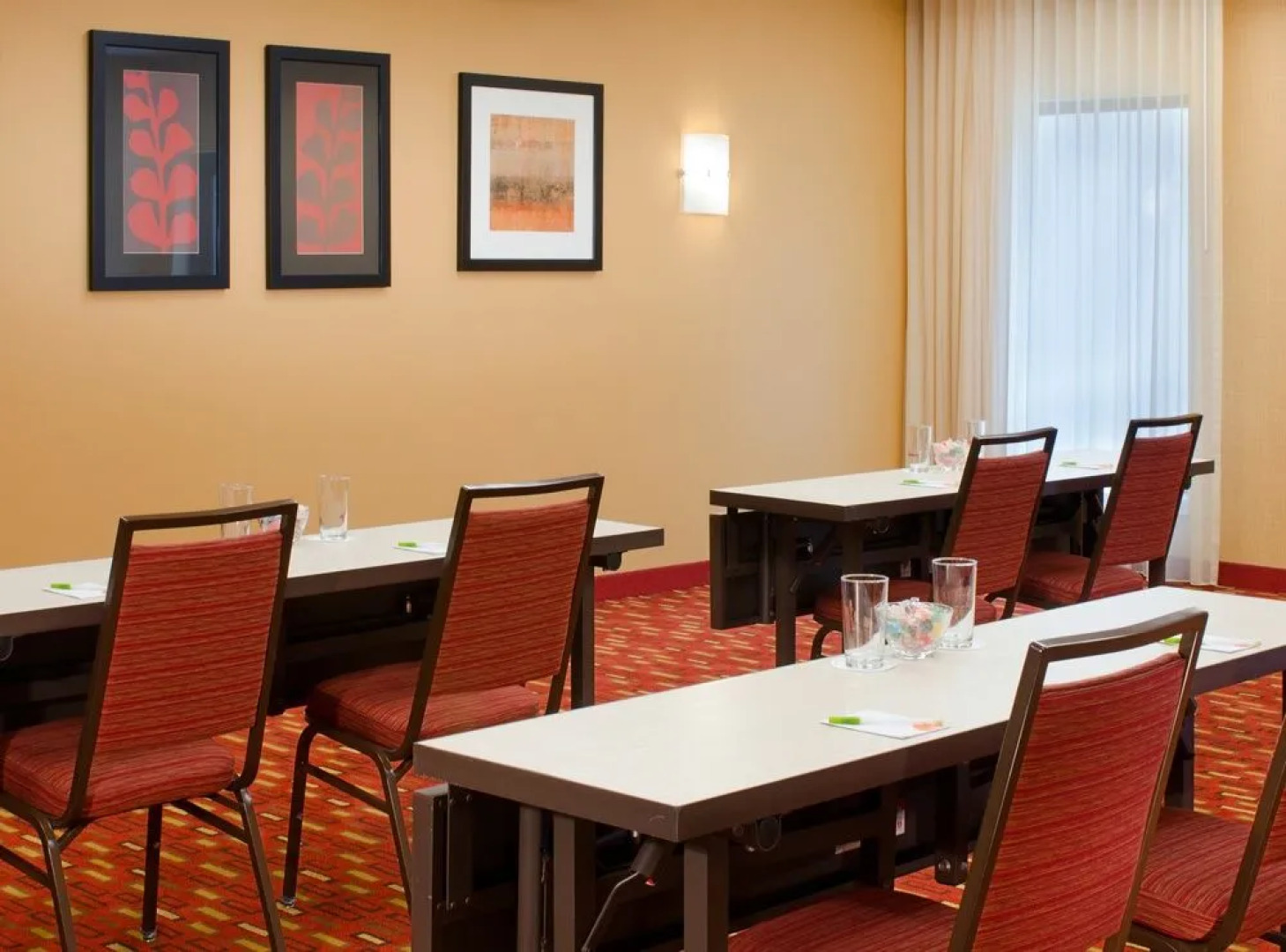 Courtyard Indianapolis Airport