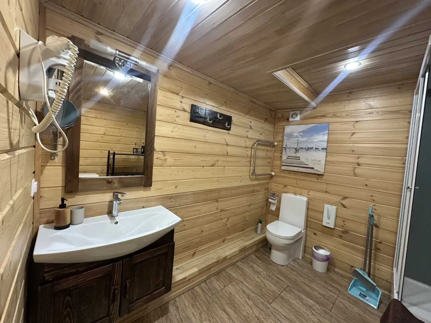 Фэмили Элли 114 апартамент