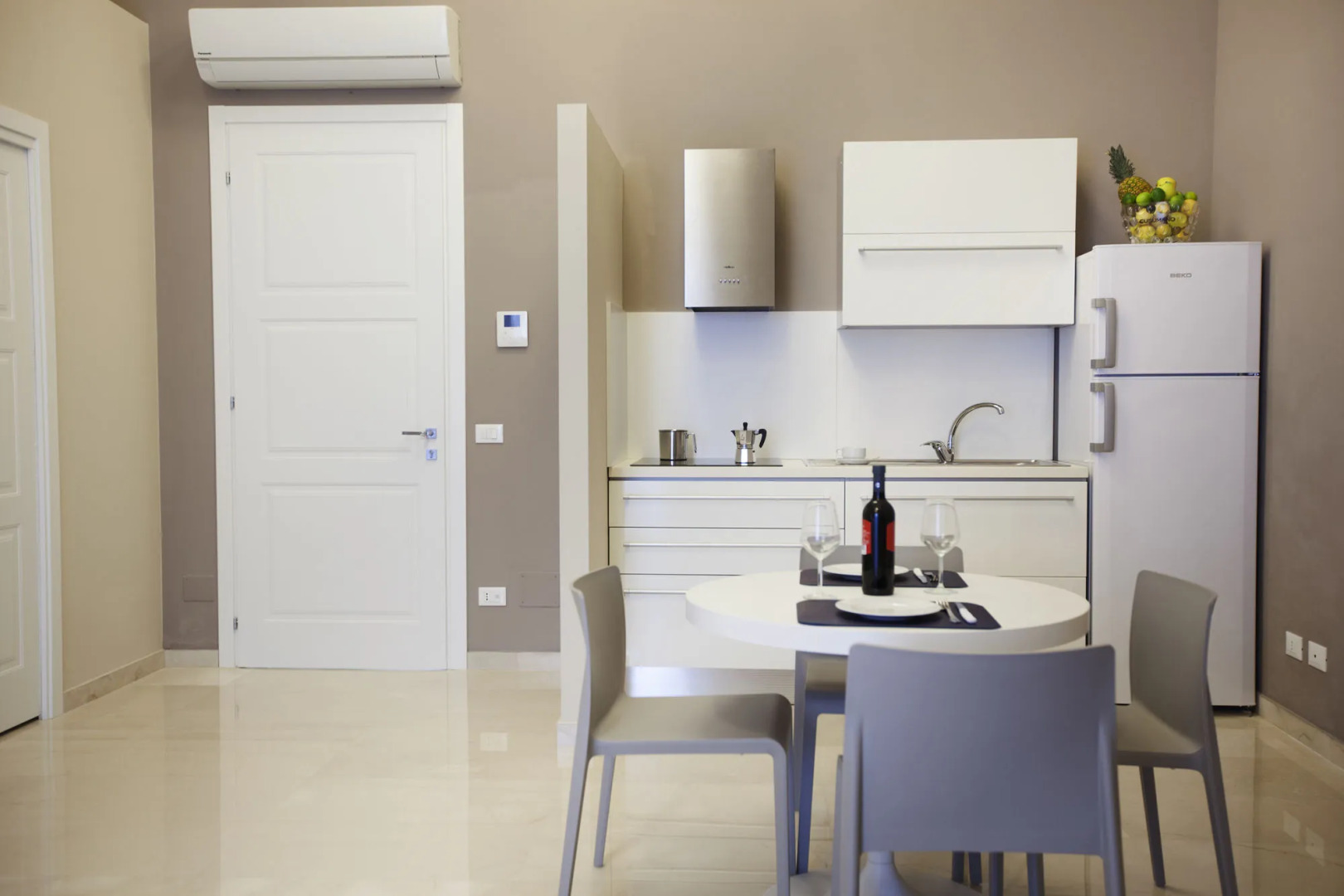 Central Gallery Rooms