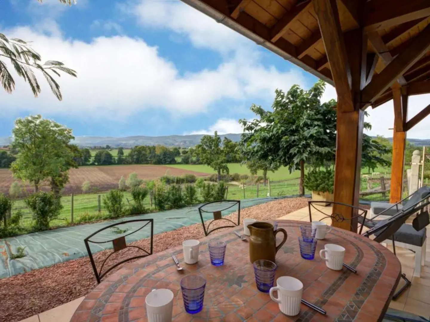 Gîte Saint-Forgeux-Lespinasse, 3 pièces, 4 personnes - FR-1-496-37