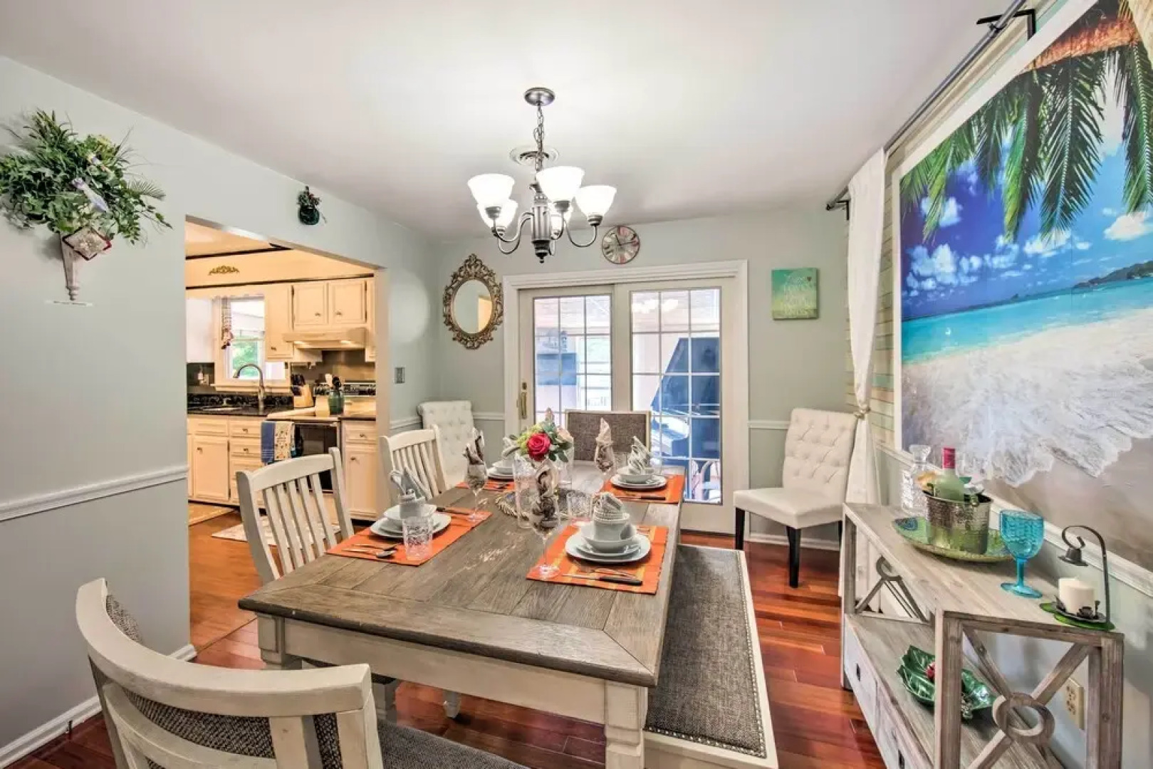 Spacious Palmyra Home w/ Fire Pit & Deck!