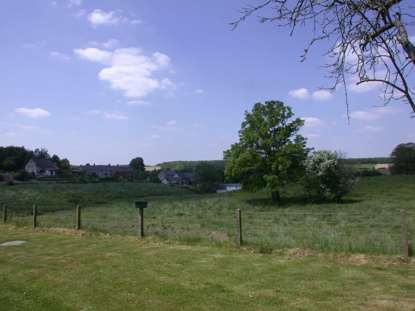 Modern Holiday Home in Yvoir With Garden