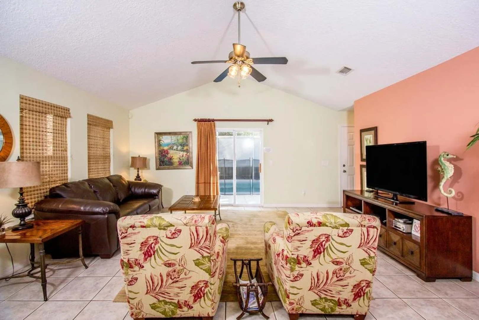 Avery's Beach Bungalow