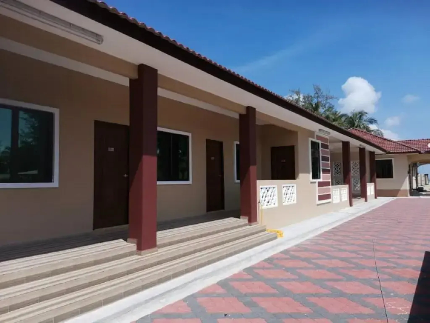 faris homestay