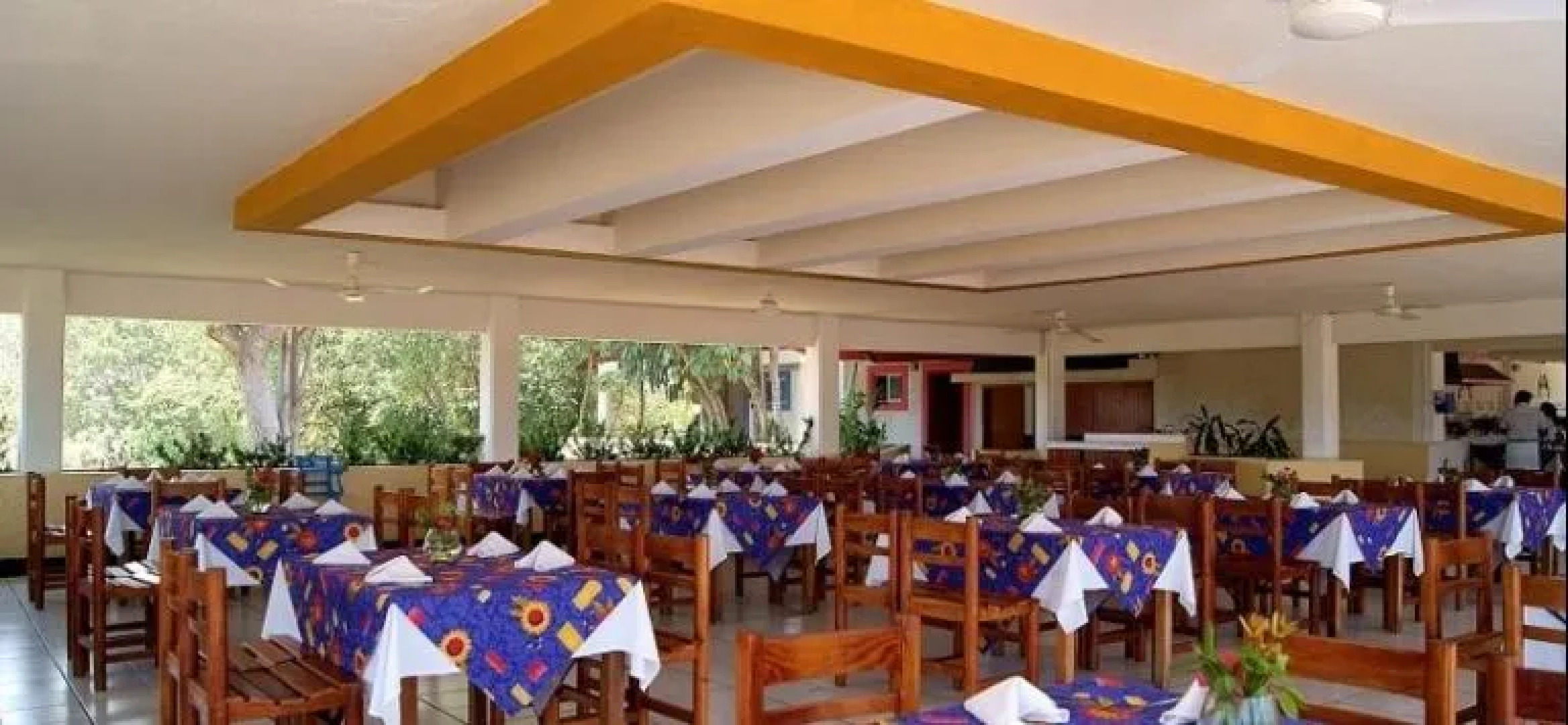 Qualton Club & Spa Puerto Vallarta