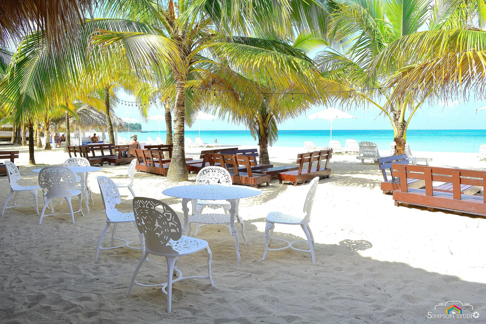 Arenas Beach Hotel
