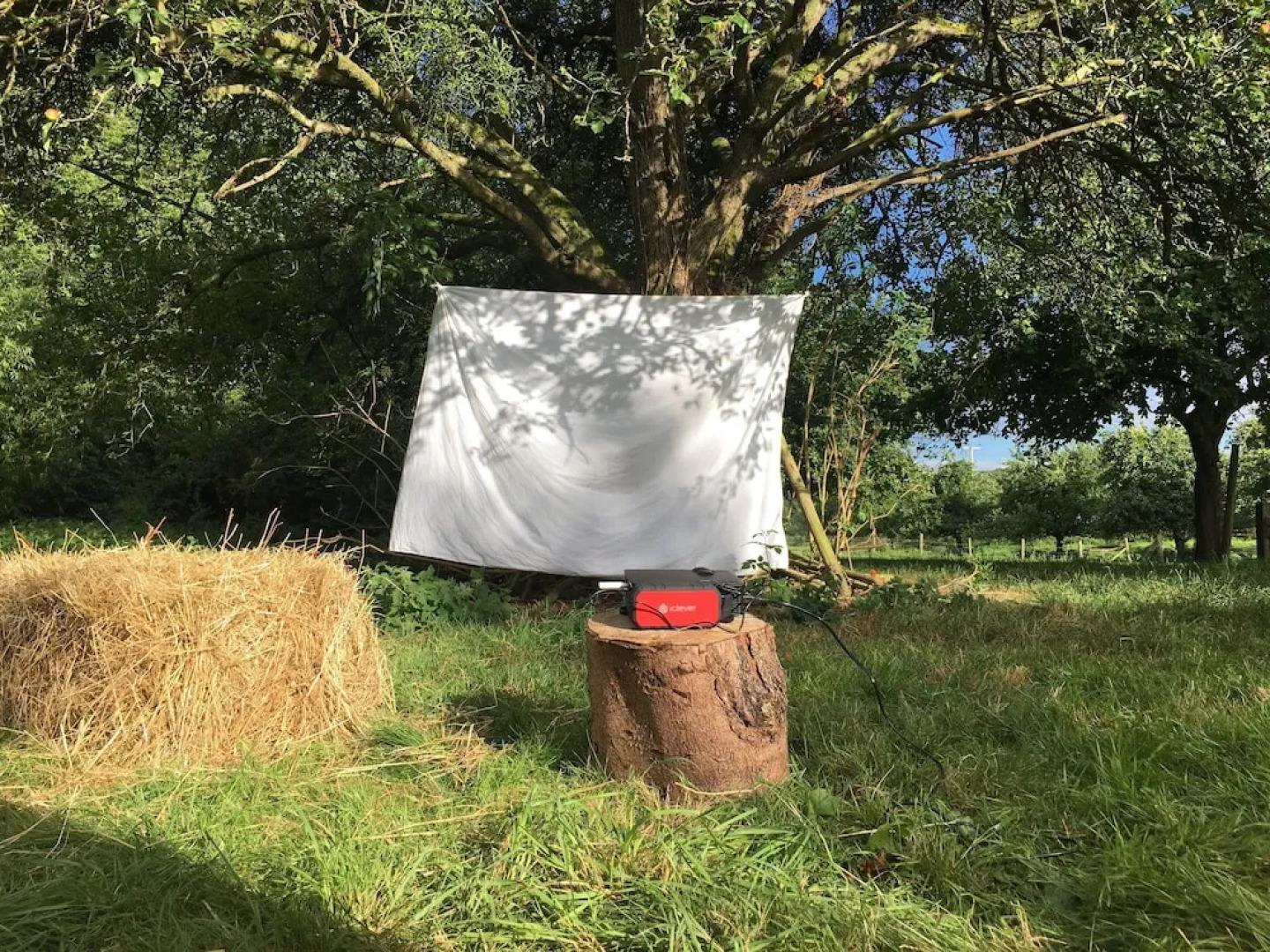 White House on Wye Glamping