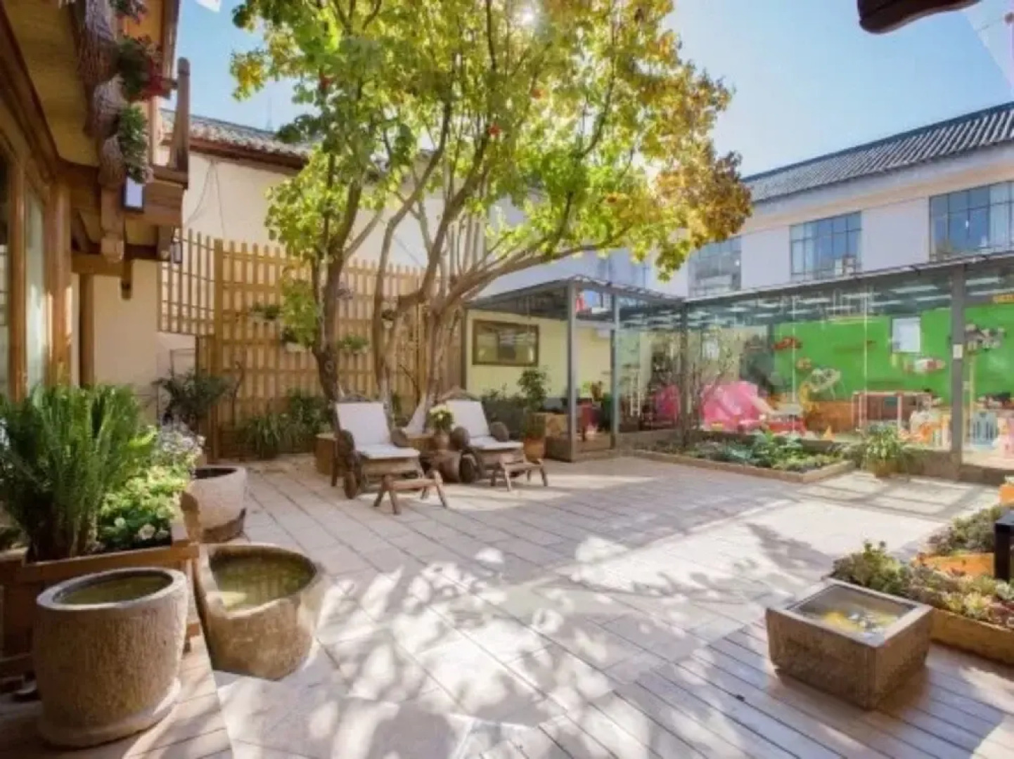 Lijiang Shuhe Yueshang Inn