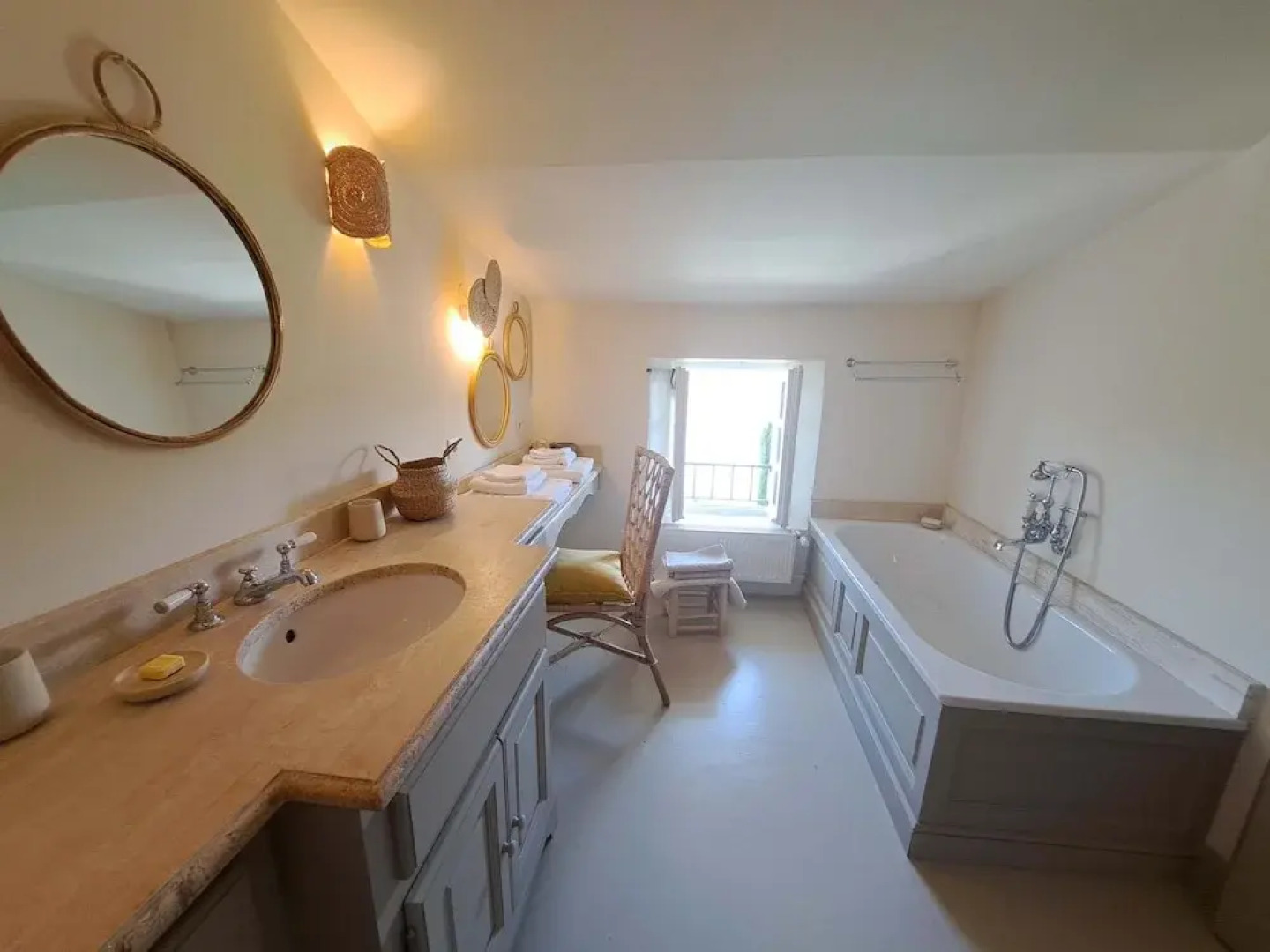 Villa Maillane 18th Century Residence Completely Renovated