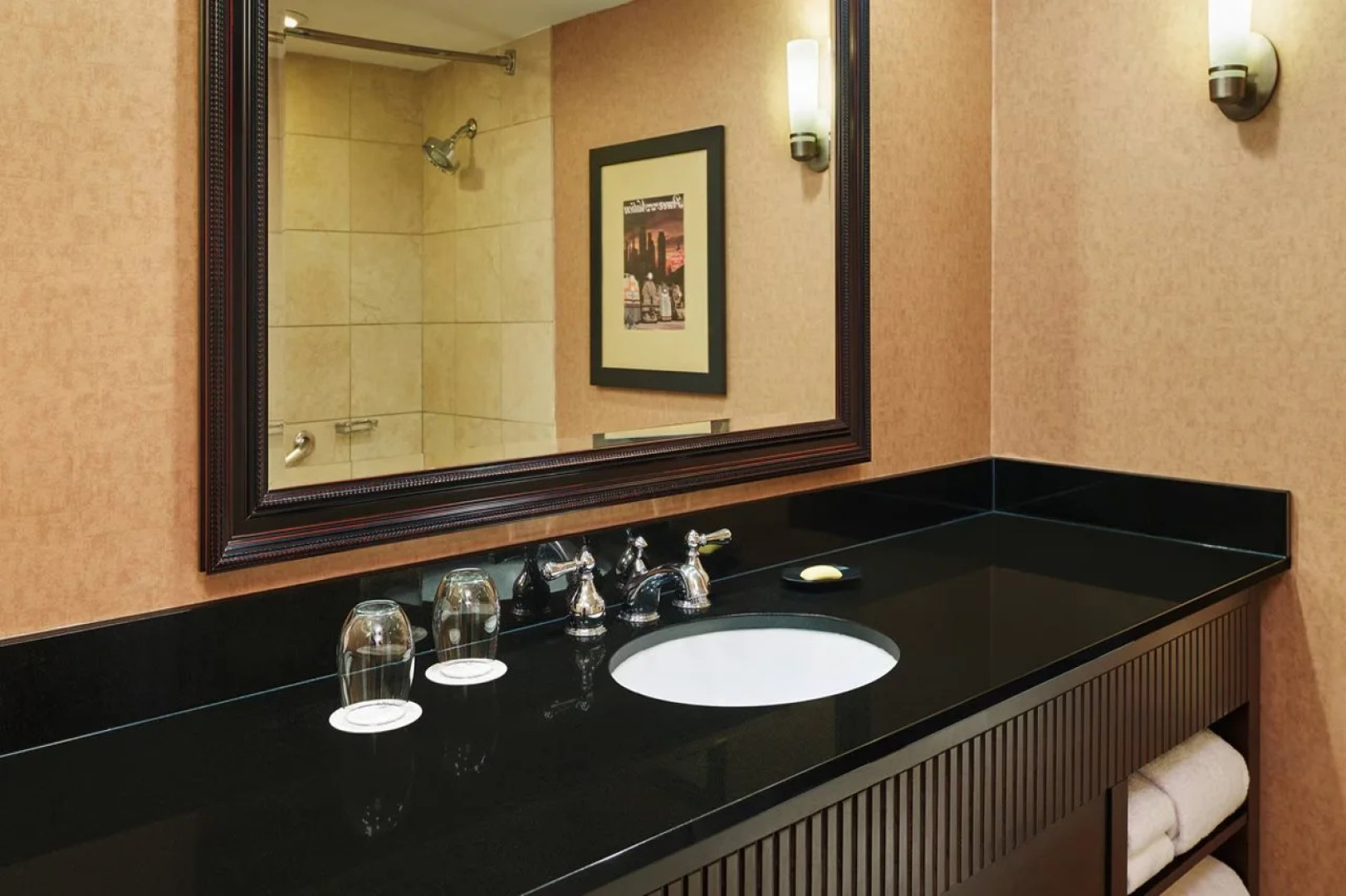 Sheraton Lisle Naperville Hotel