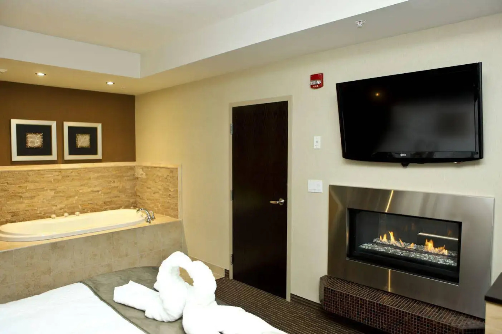 Best Western Cold Lake Inn