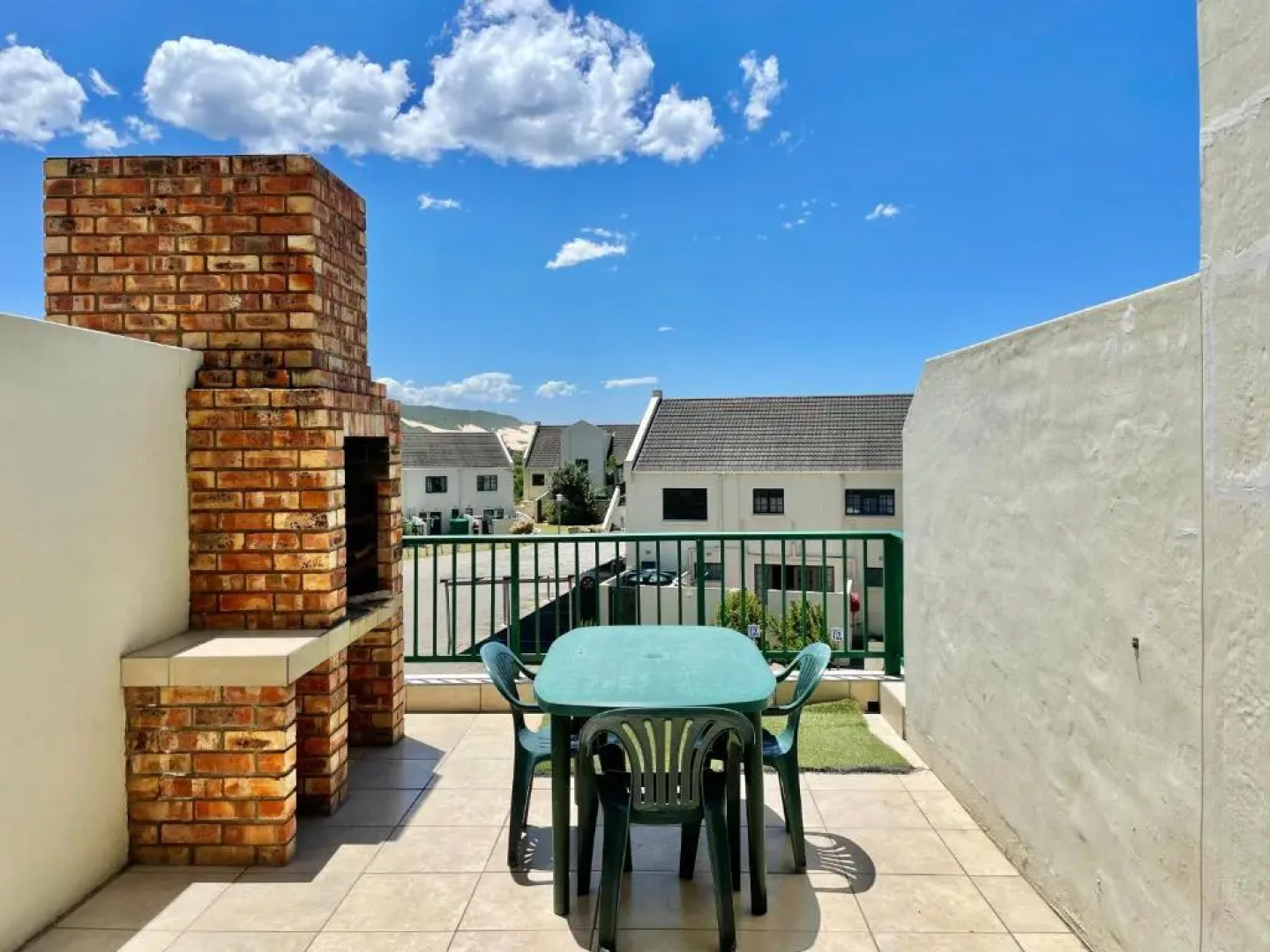 84 Settler Sands Beachfront Accommodation Sea View