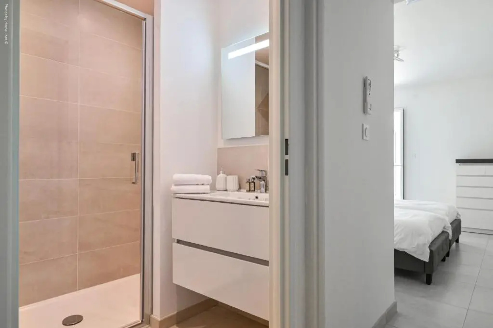 T3 Neuf – C13 - Jardin-Terrasse Et Piscine – Accès Direct Plages Et Centre Village