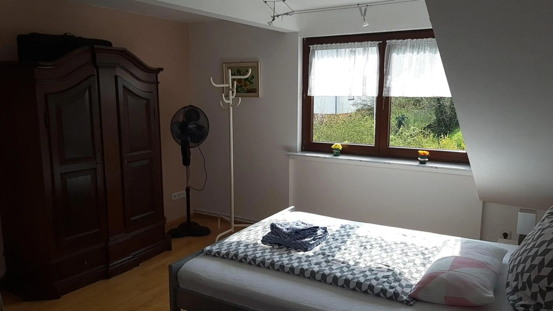 Ferienwohnung-Zweiburgenblick