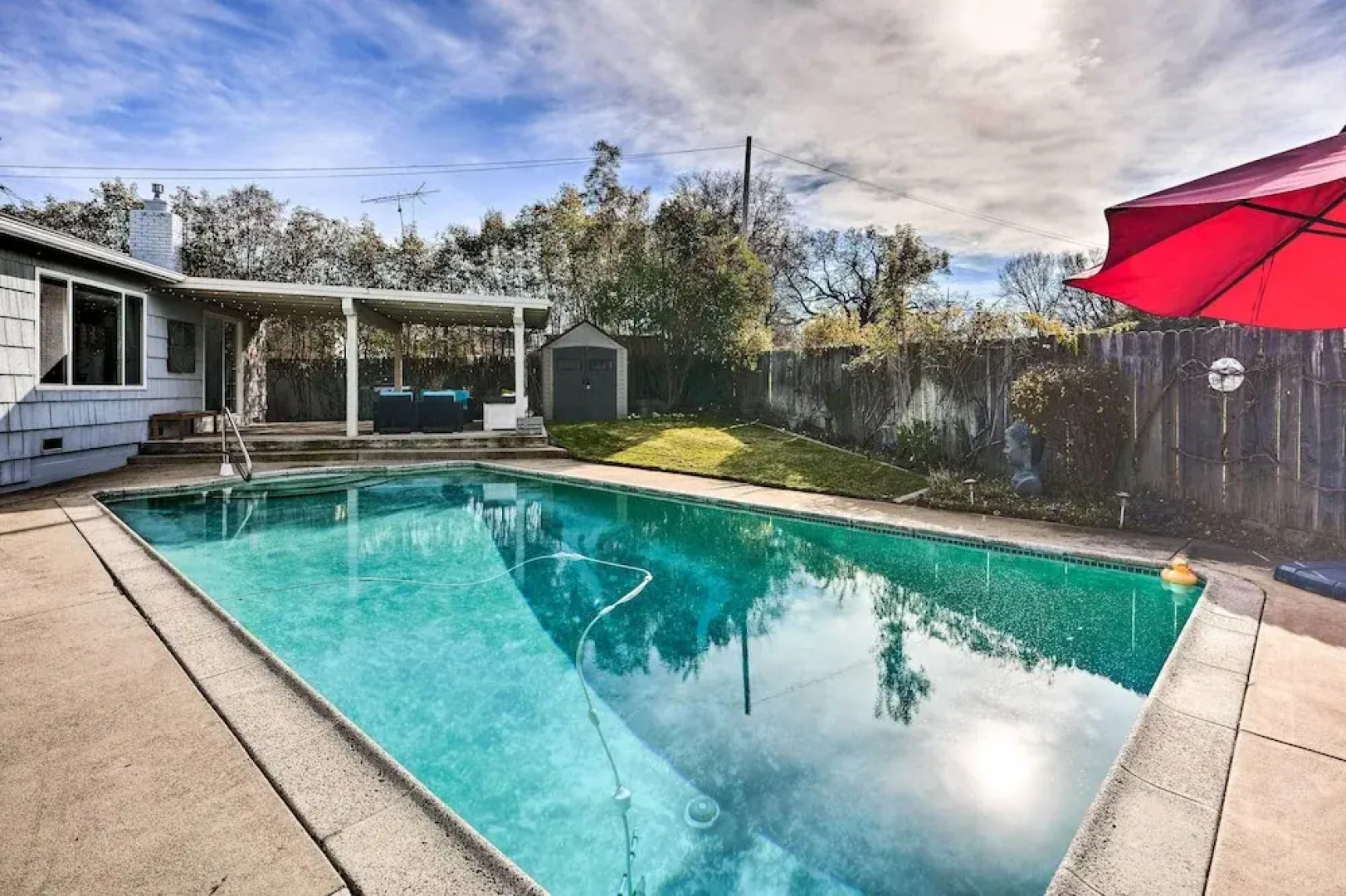 1 Mi to Main Street Sutter Creek: Poolside Oasis!