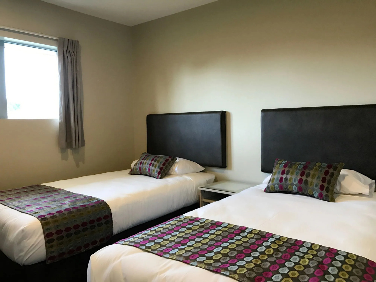 Ellerslie Palms Motel