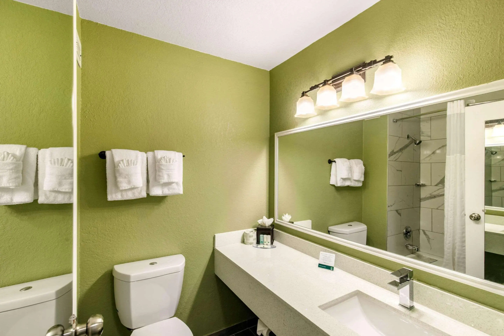 Quality Inn & Suites Plano East - Richardson