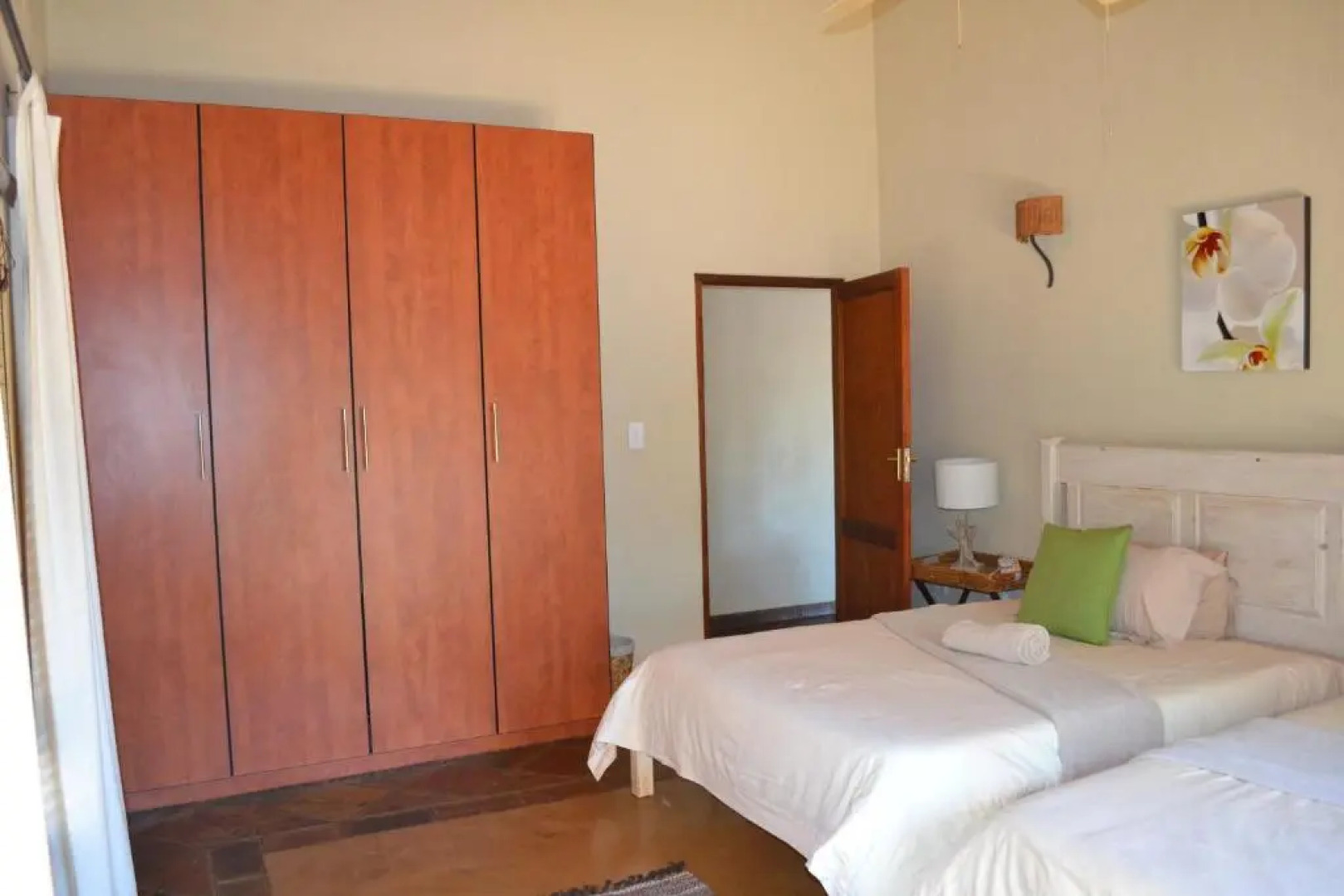 Makhato 84 Bush Lodge