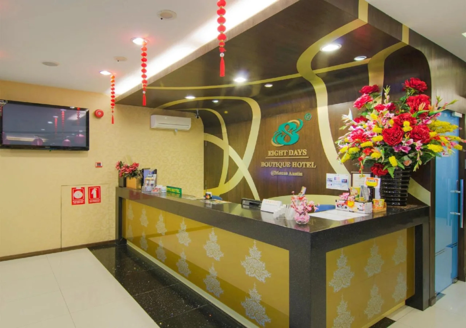 8 Days Boutique Hotel @ Mount Austin JB