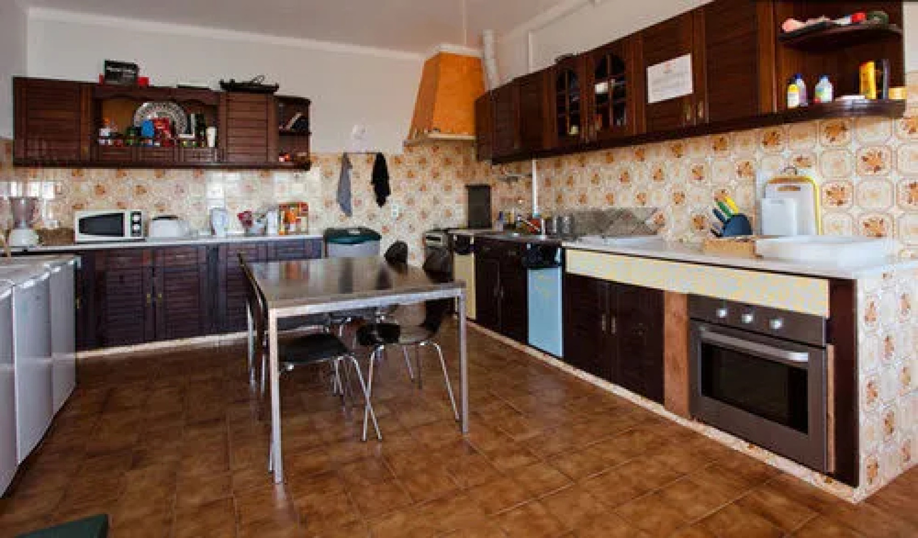 Good Feeling Hostel & Guesthouse