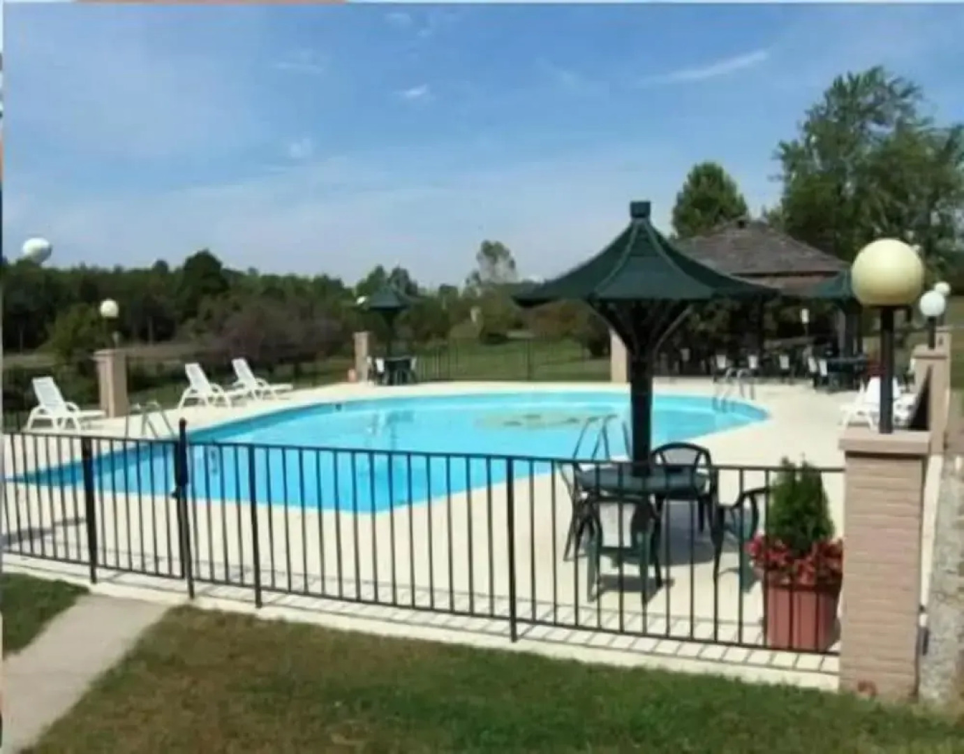 Mariann Travel Inn Scottsburg