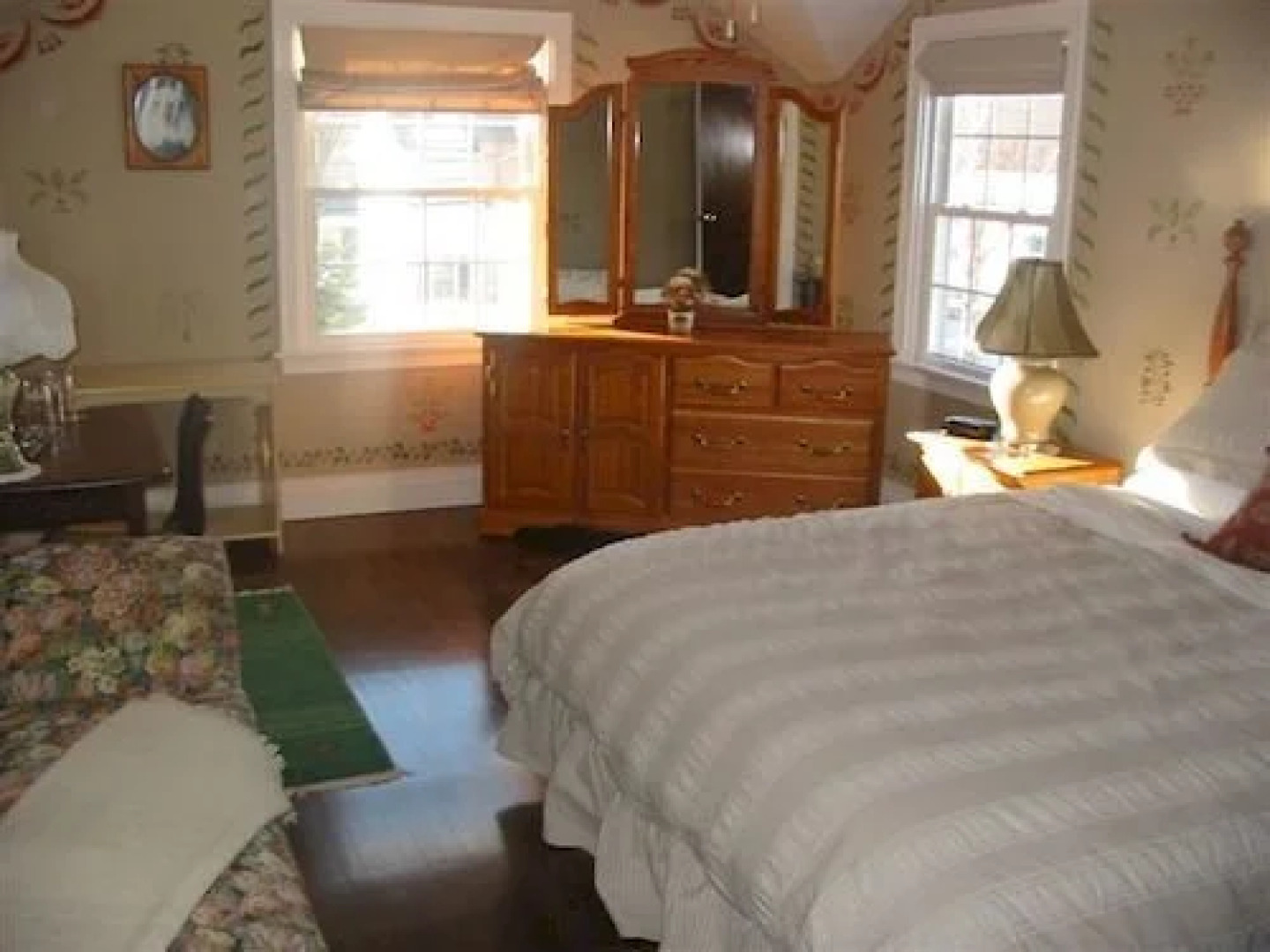 Eagles Landing Bed & Breakfast