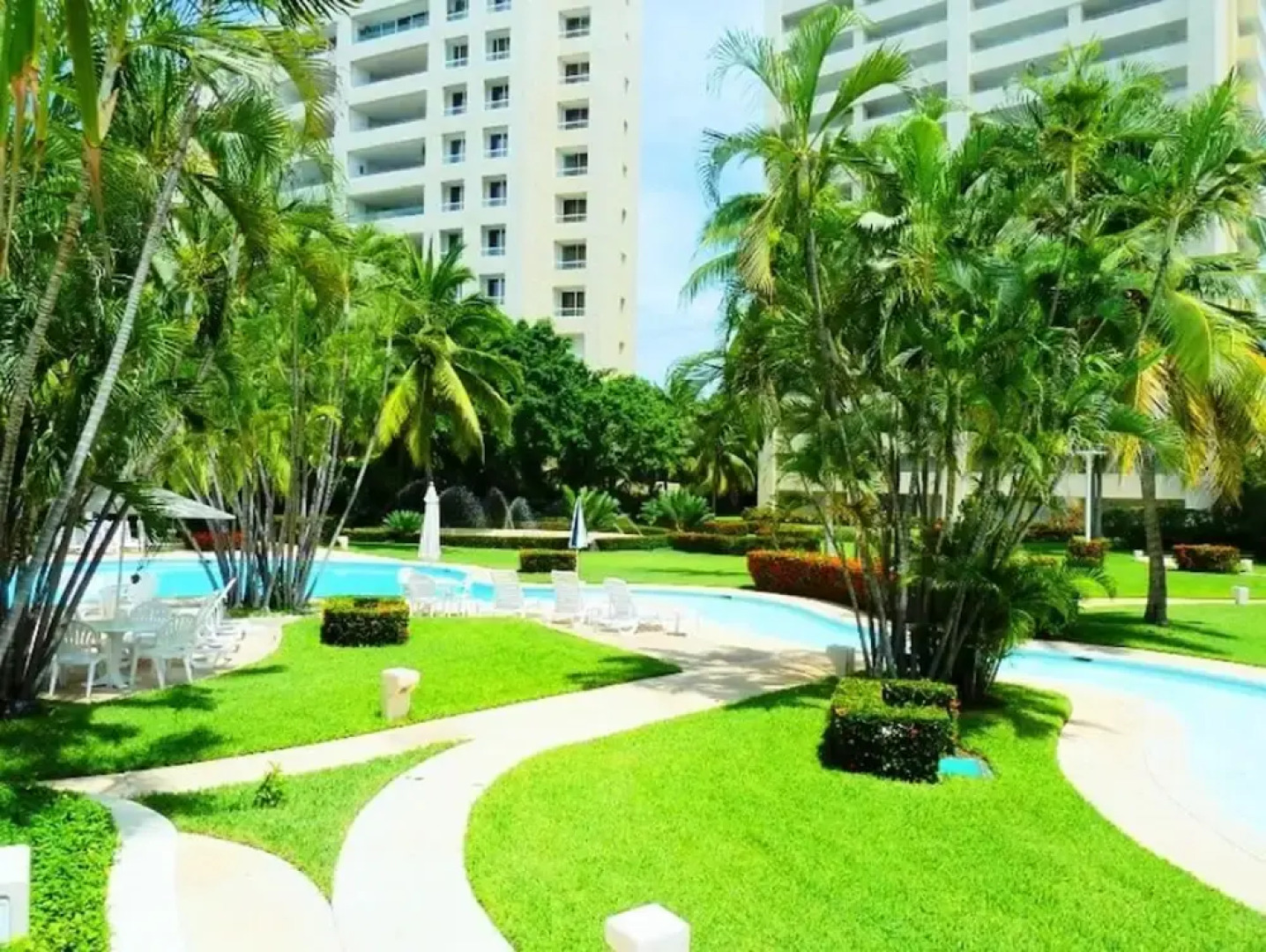 Condo M4 by Villas HK28