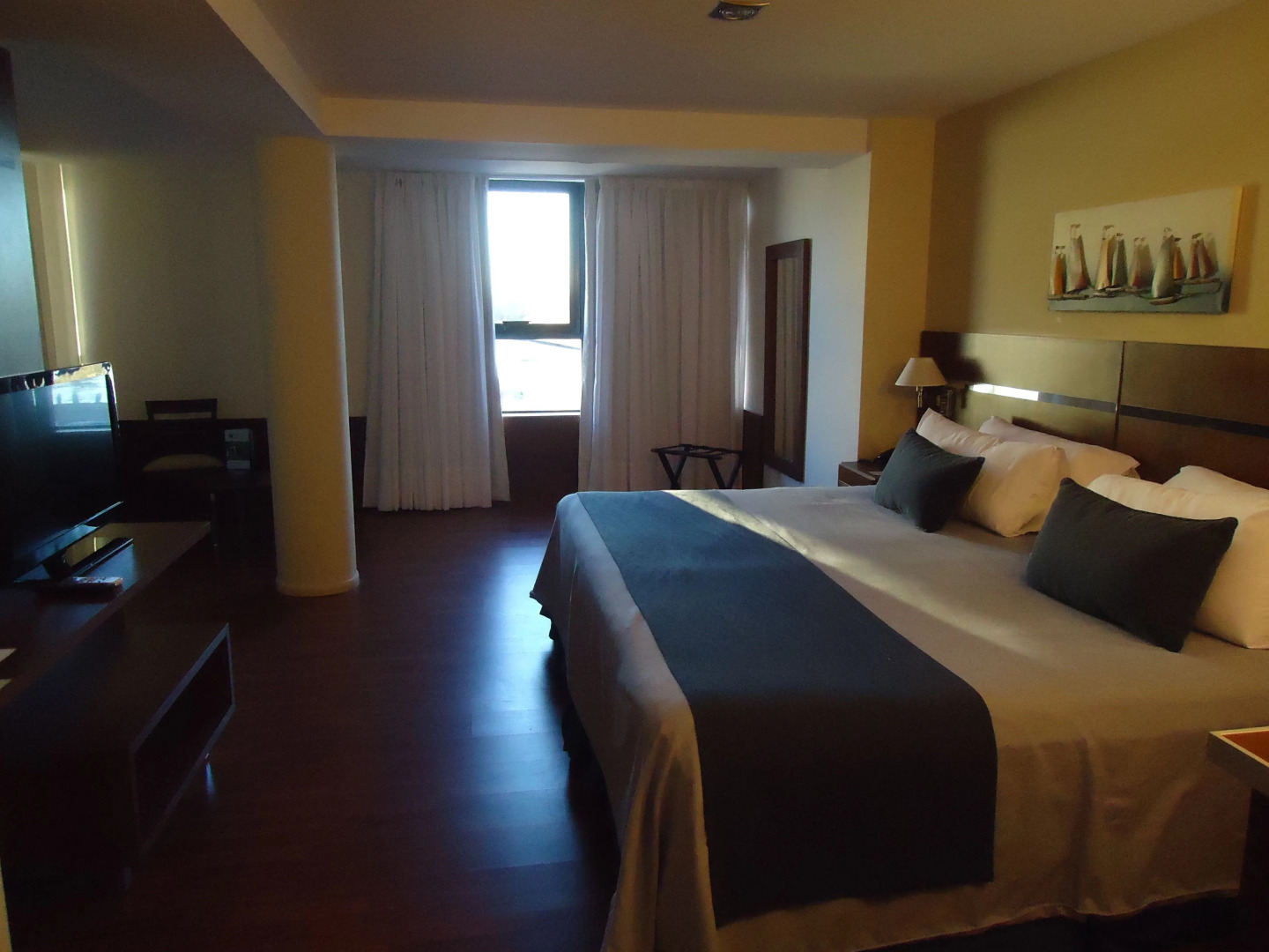 Hotel Puerto Amarras