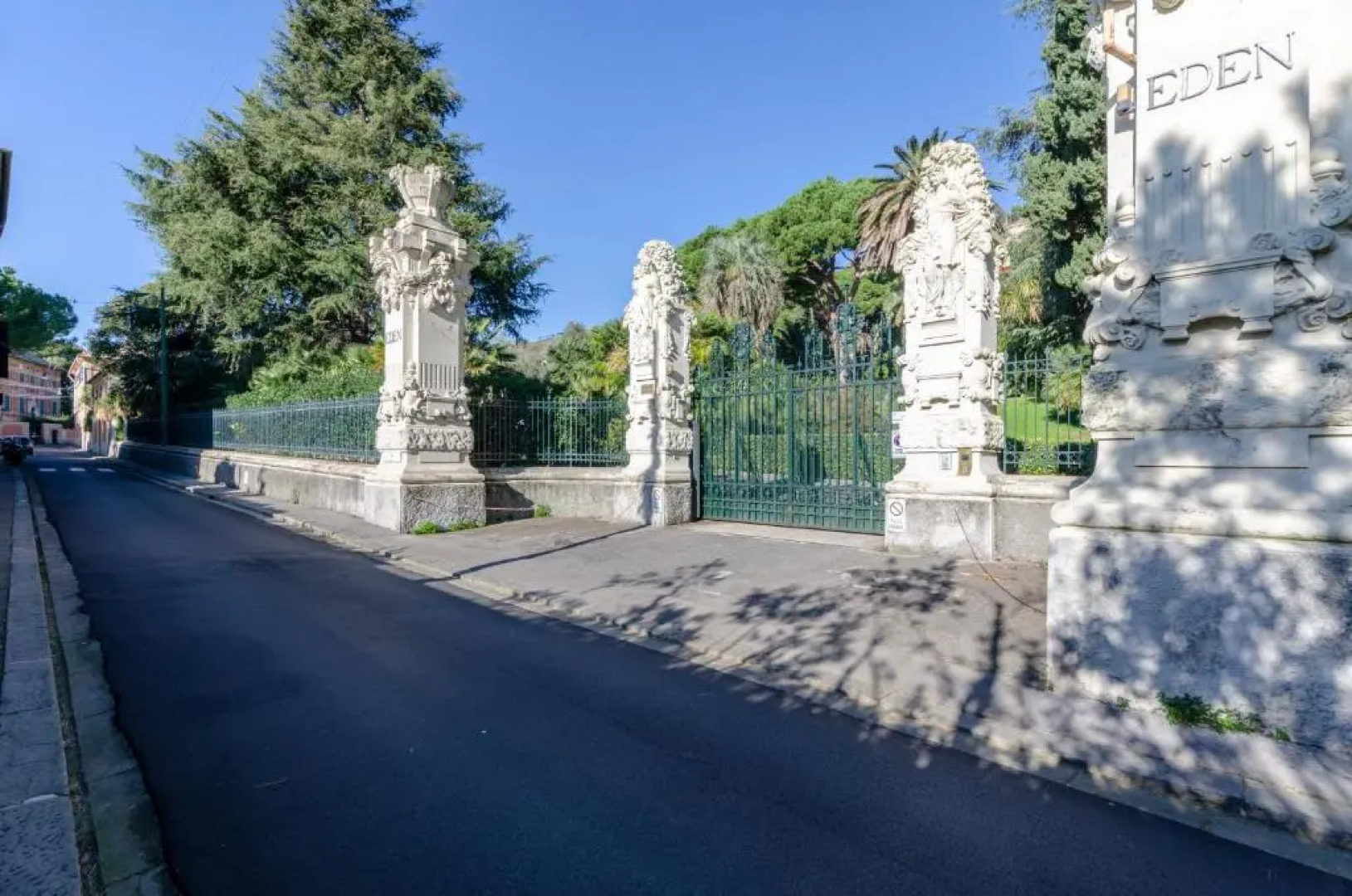 ALTIDO Apt for 4 with Exclusive Pool and Garden in Nervi