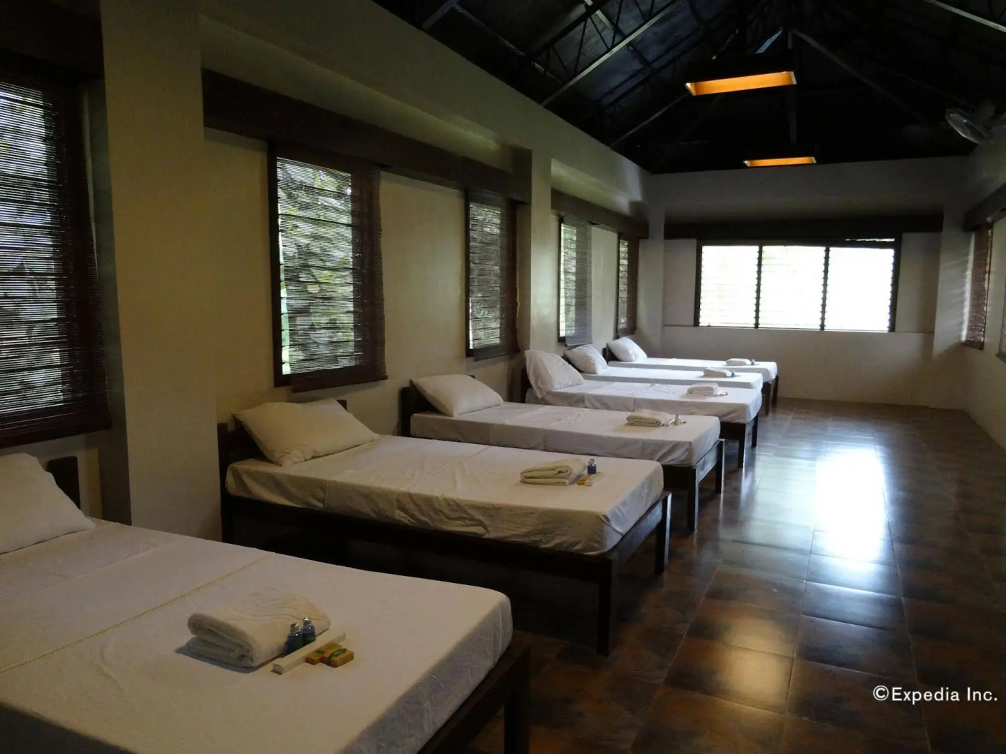 Sheridan Organic Farm and Eco Village