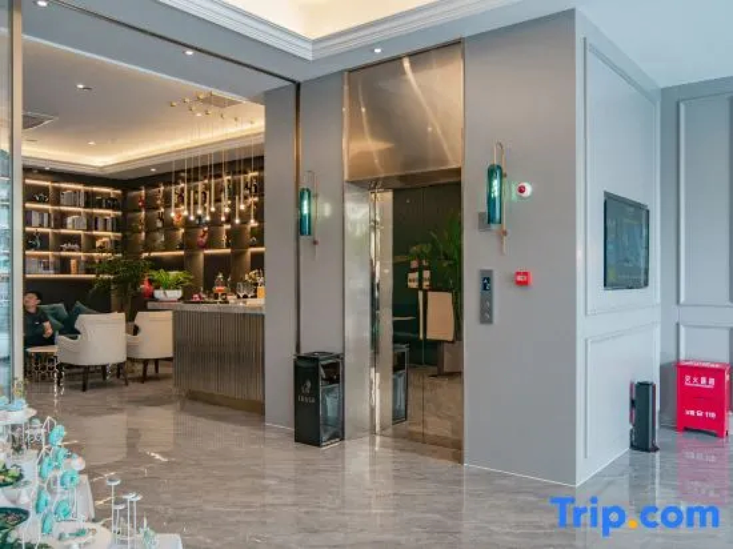EZZI Hotel (Nantong Haohe Scenic Area Haierxiang Subway Station)
