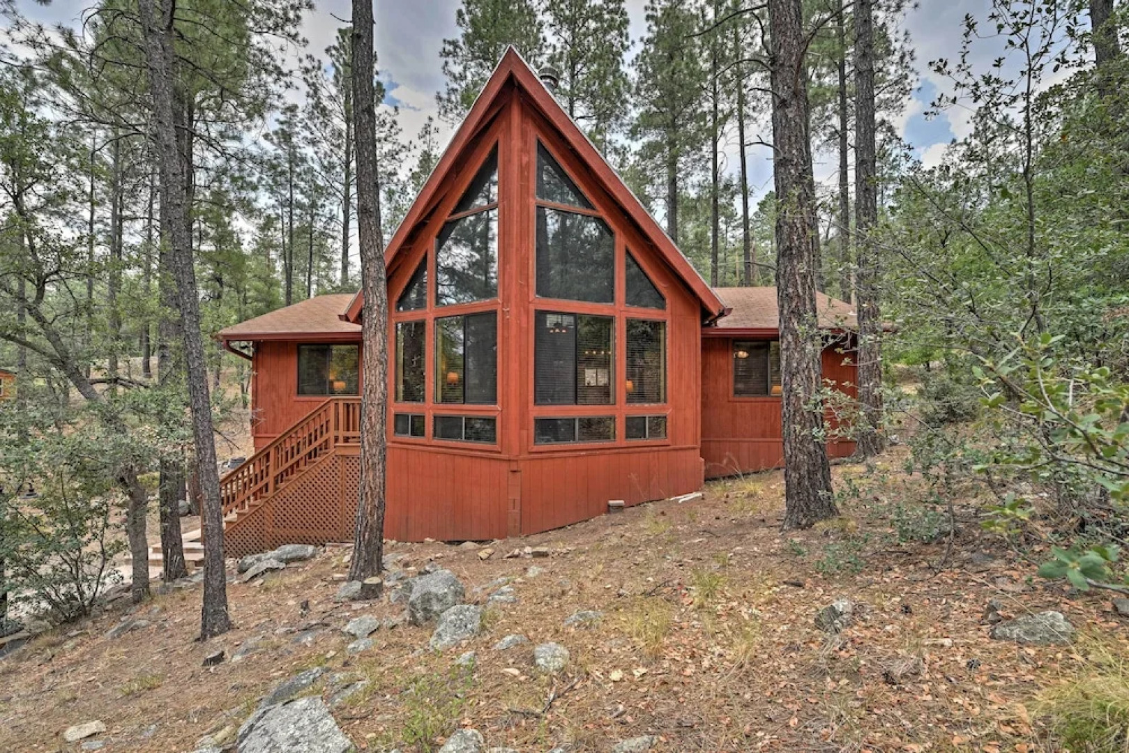 Relax Fireside! Peaceful Forest Haven in Prescott