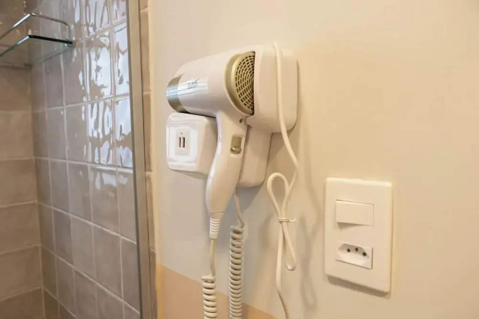 Apto com Wi-fi Frente mar - Conforto e Praticidade