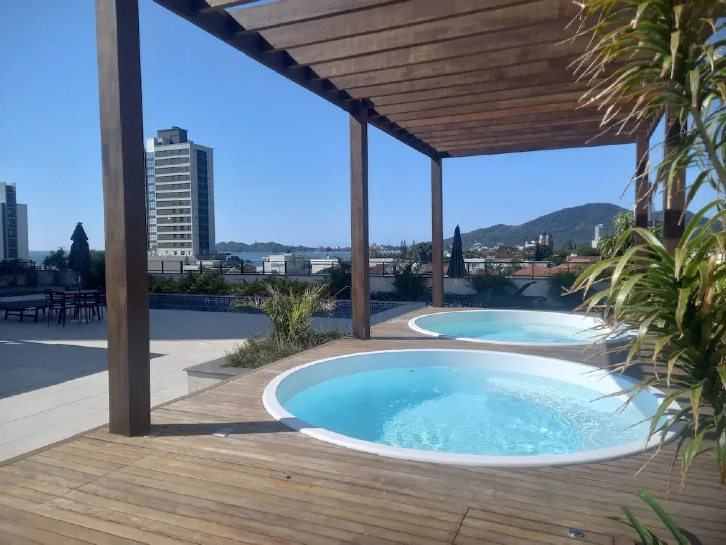 Horizonte Infinito Skyline Comfort Club