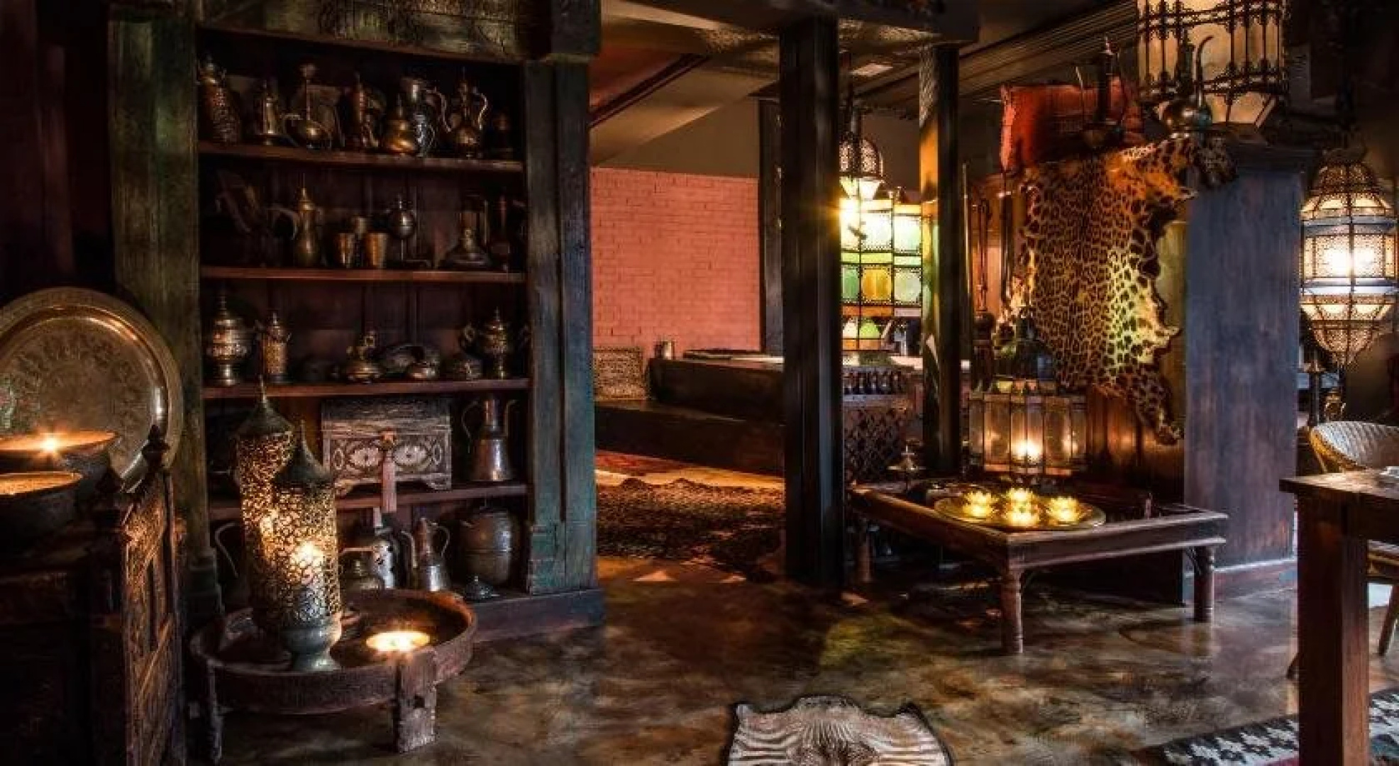 Bijou Hotel / Love and Romance