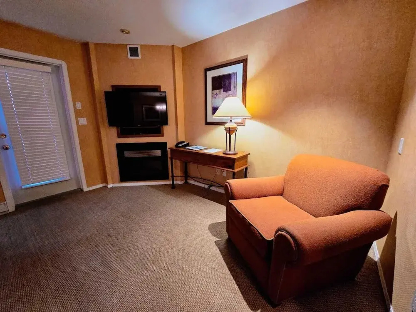 Mountain View Resort and Suites at Fairmont Hot Springs