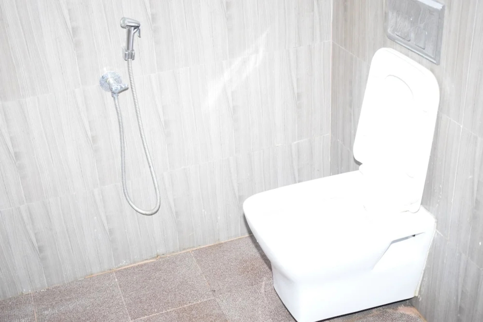 Navagiraga Resorts & Hotel