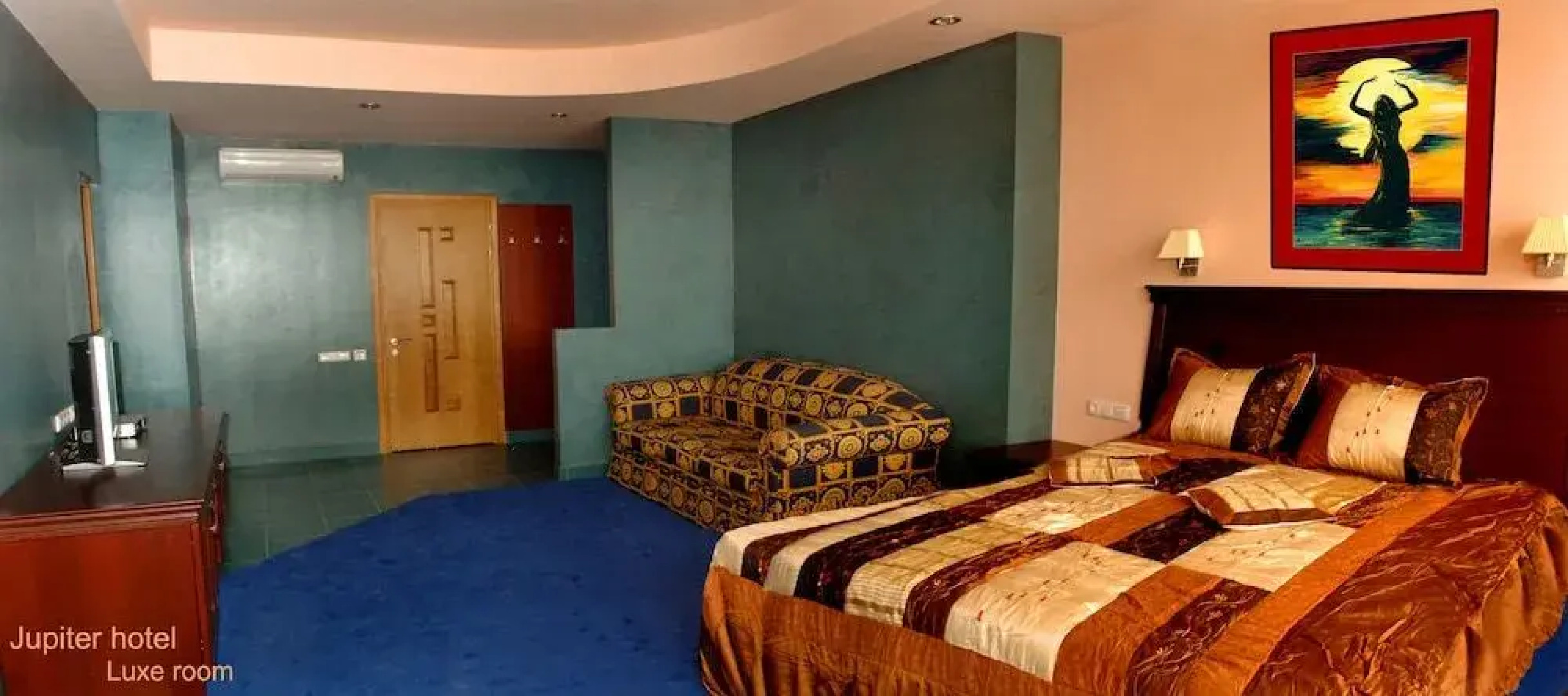 Jupiter hotel