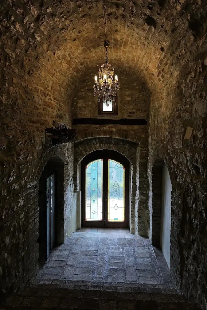 Rocca Contrada relais