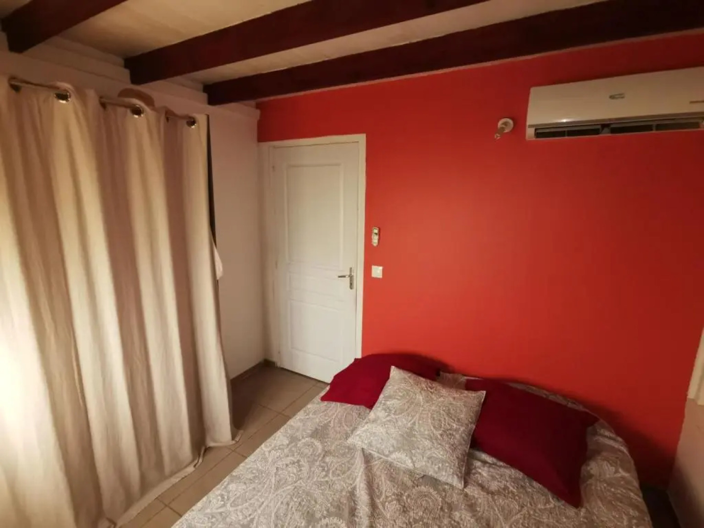 Charmant T3 Climatise Piscine Privee