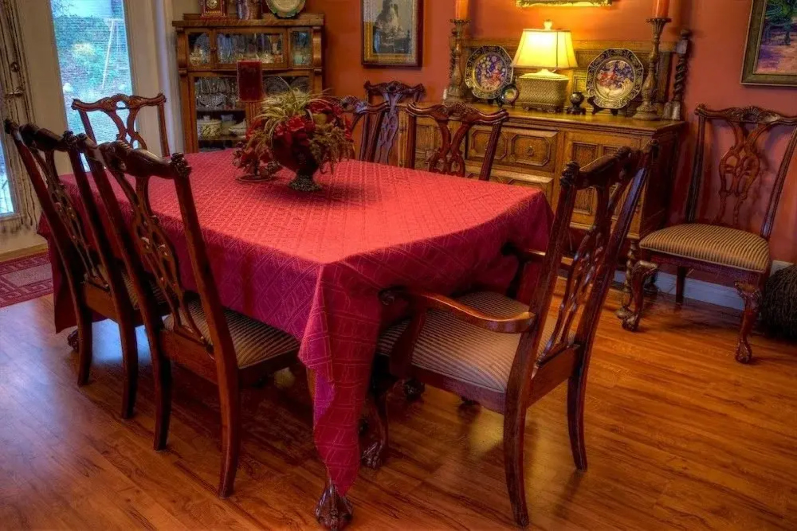 Seasons Above the Bay Guest Suites and B&B