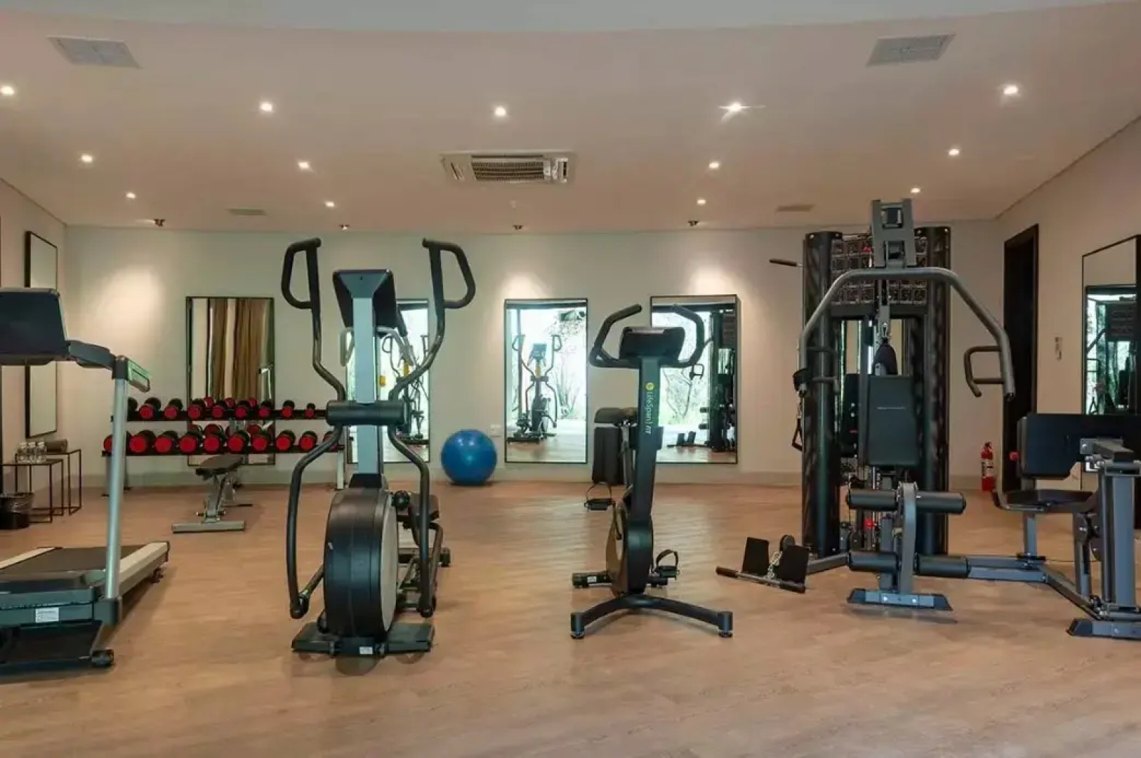 Shamwari Eagles Crag