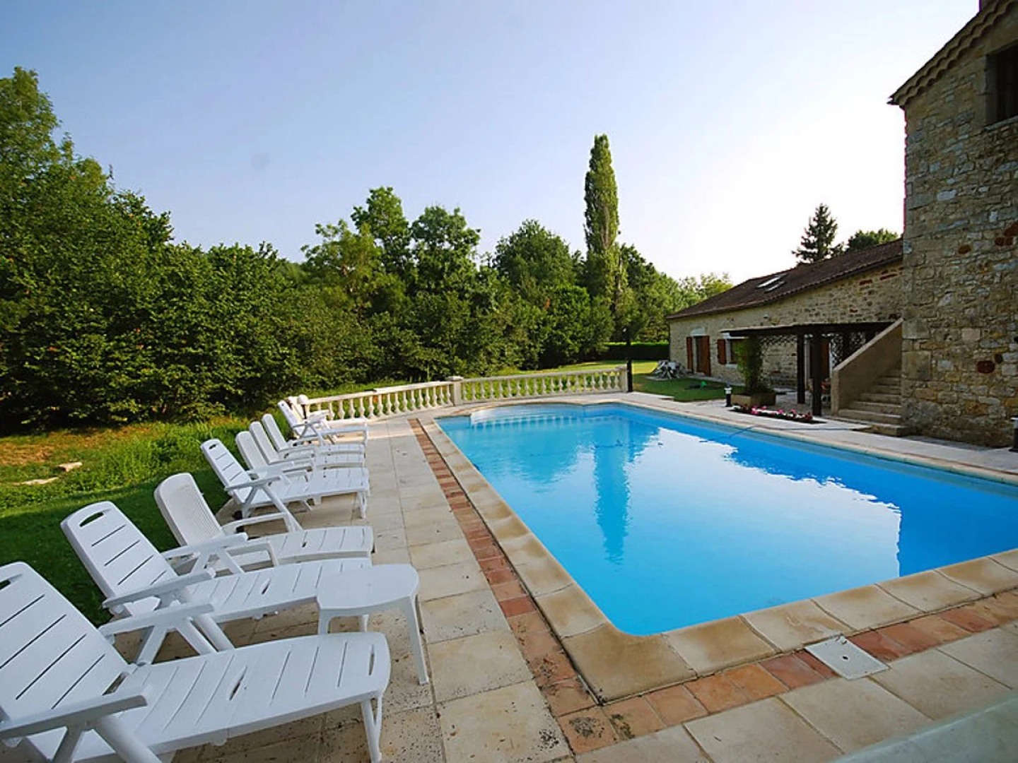 House Lavit Puy-lEveque